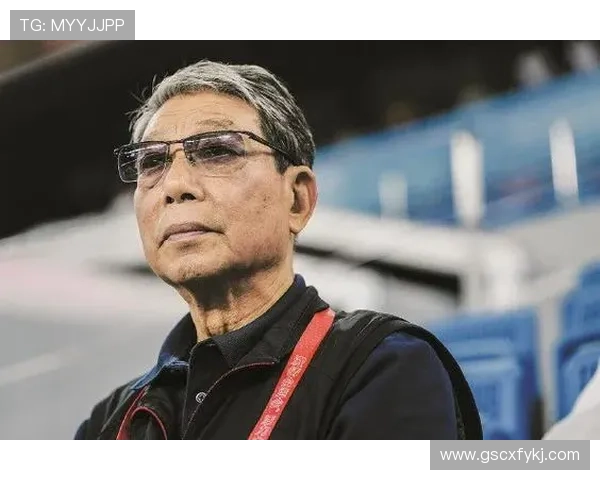 徐根宝强调上海U20队伍需以成绩为导向克服困难实现竞技突破 徐根宝强调上海U20队伍需以成绩为导向克服困难实现竞技突破